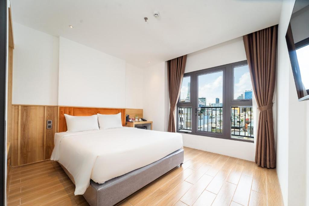 Haven Hut Hotel Room – Ky Con
